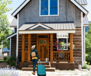 hotel reservation system small inn